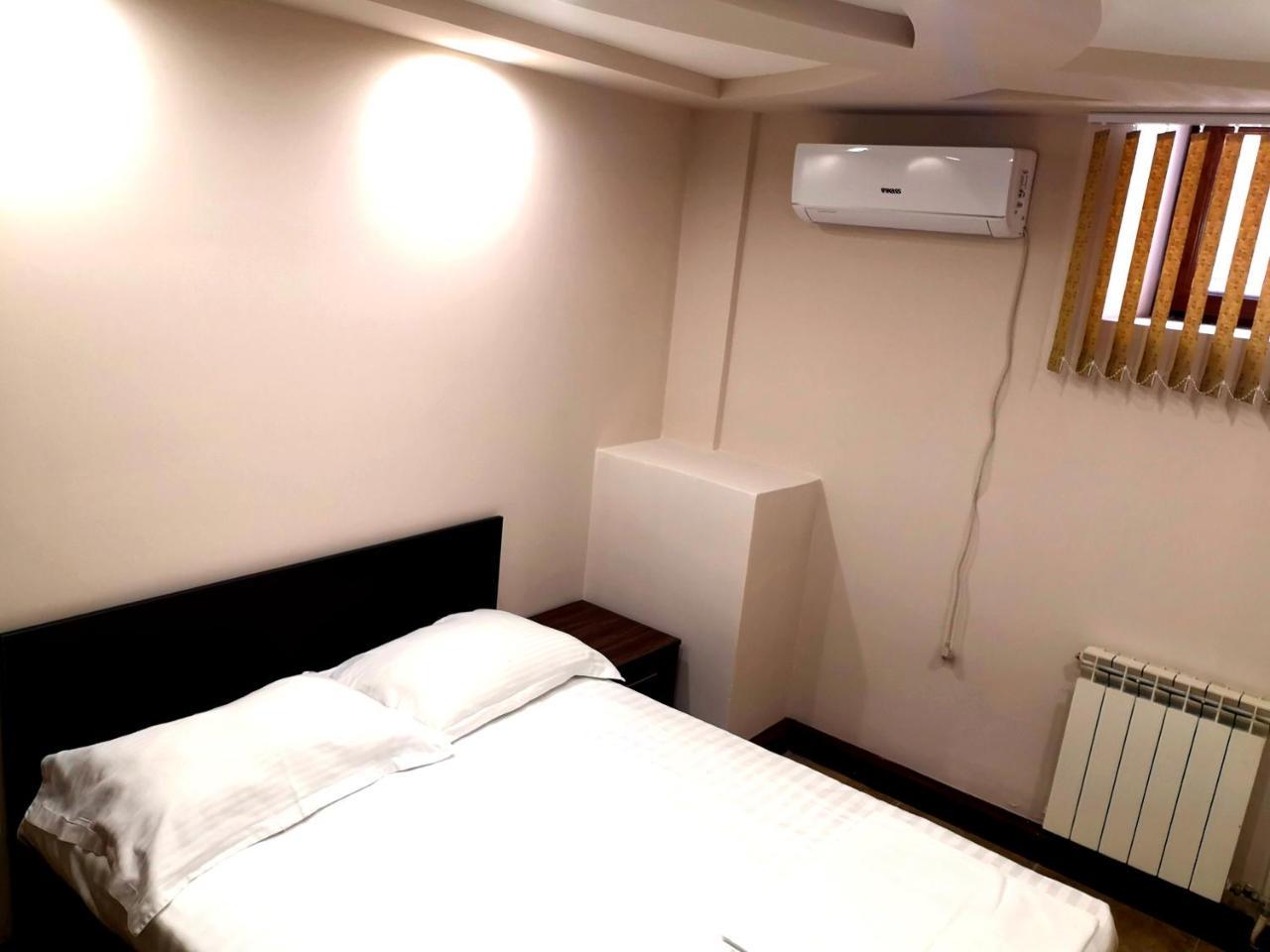 Prime Hotel Tours Yerevan Quarto foto