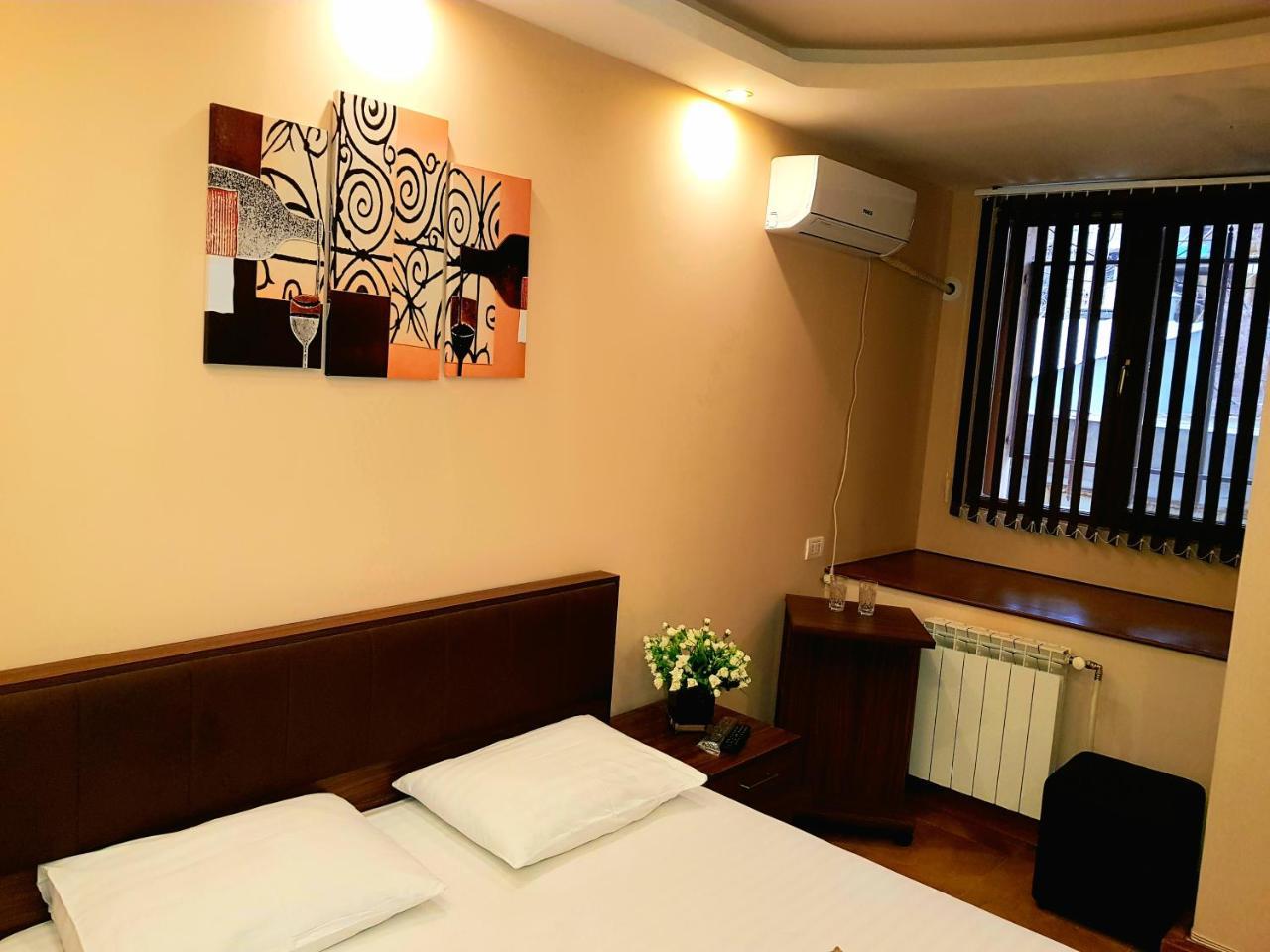 Prime Hotel Tours Yerevan Exterior foto